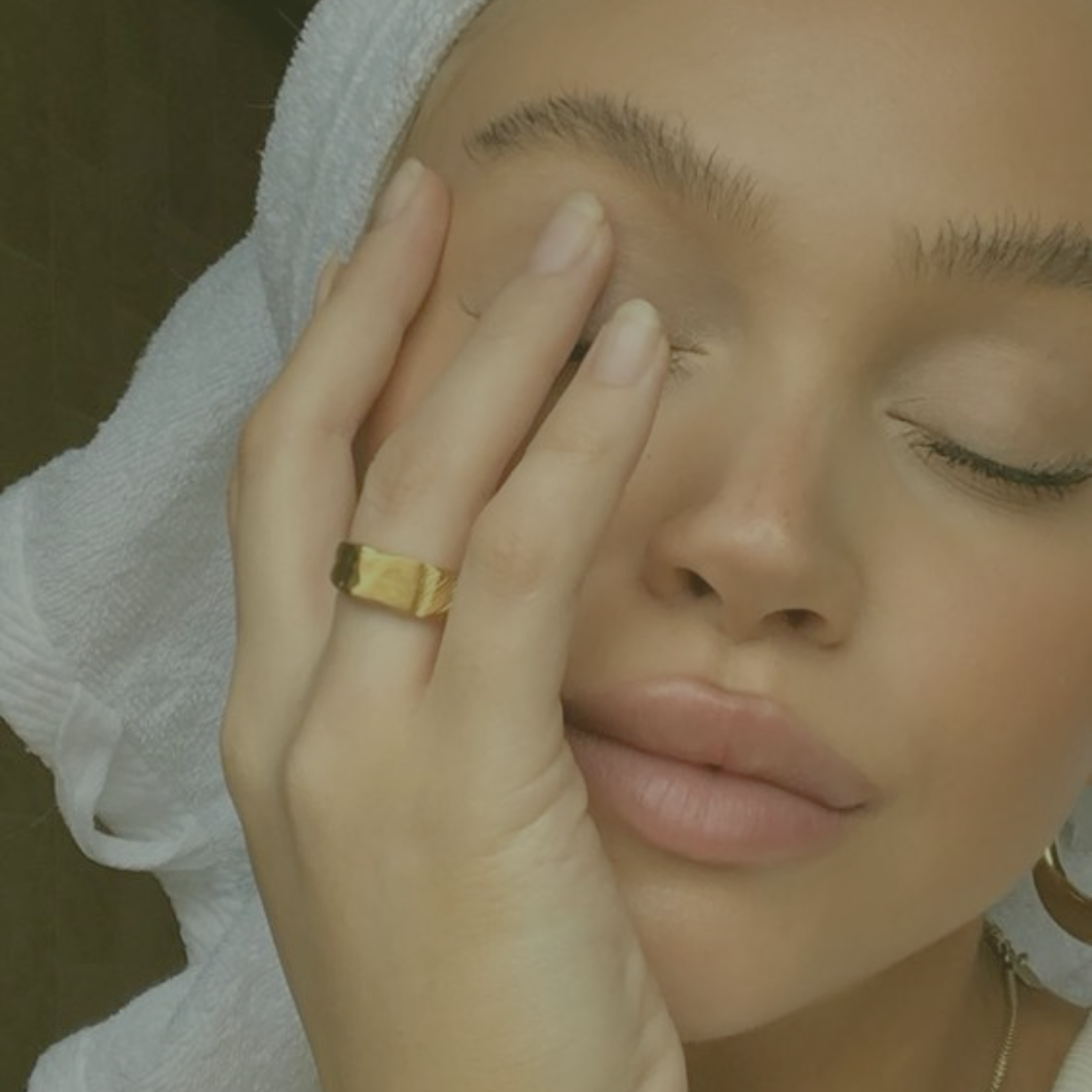 Top 7 Benefits of Magnesium Lotion for Muscle Pain, Sleep and Skin Health